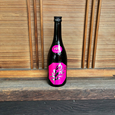 特別純米酒 「めちゃ辛」　720mL