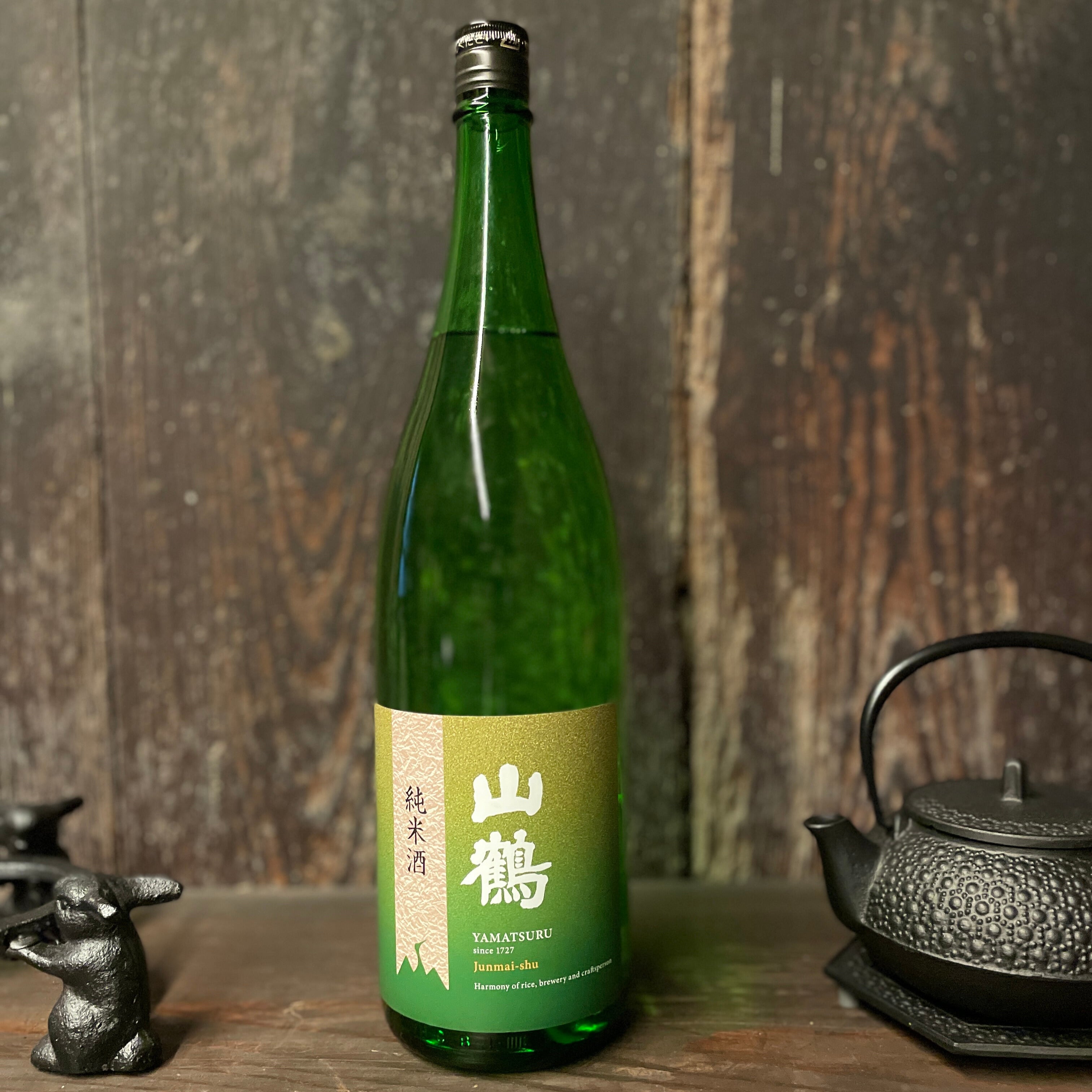 純米酒 山鶴 1.8L – 中本酒造店オンラインショップ